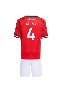Fotbalové Dres Manchester United Matthijs de Ligt #4 Dětské Domácí Oblečení 2025-26 Krátký Rukáv (+ trenýrky)